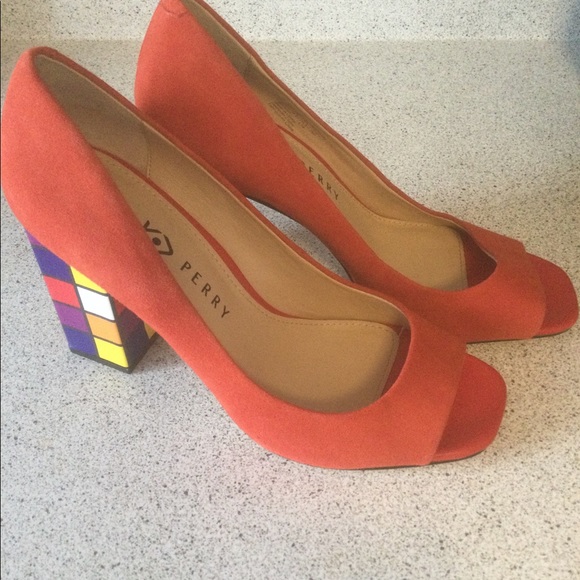 Katy Perry Caitlin Rubix Cube Pump - Picture 5 of 6